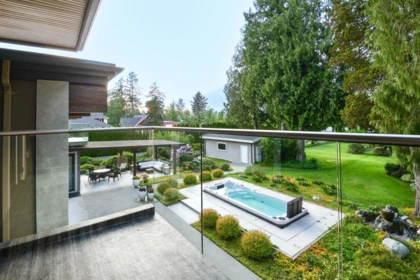 Basement Recreation Room Photo of 18171 29a Avenue, Surrey, BC
