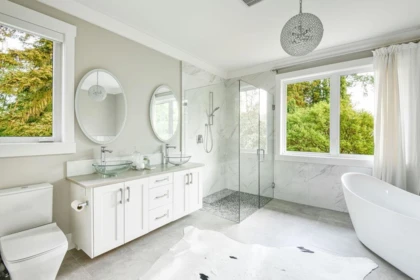 Laundry Room Photo of 18171 29a Avenue, Surrey, BC