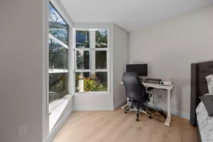 Hot Tub / Spa Photo of 103 3399 Capilano Crescent, North Vancouver, BC