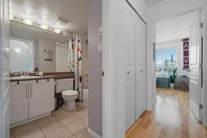 Powder Room Photo of 303 2688 Watson Street, Vancouver, BC