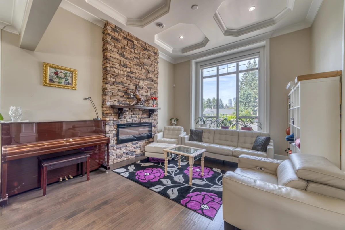 Dining Area Photo of 710 Roderick Avenue, Coquitlam, BC