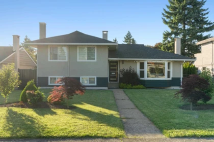 Outdoor Deck Photo of 8649 11th Avenue, Burnaby, BC
