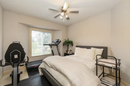 Guest Bathroom Photo of 68 32777 Chilcotin Drive, Abbotsford, BC