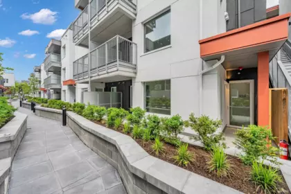 Hot Tub / Spa Photo of 104 2250 E 1st Avenue, Vancouver, BC
