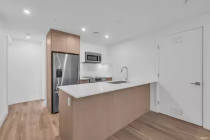 104 2250 E 1st Avenue, Vancouver, BC, Vancouver — Townhouse for sale