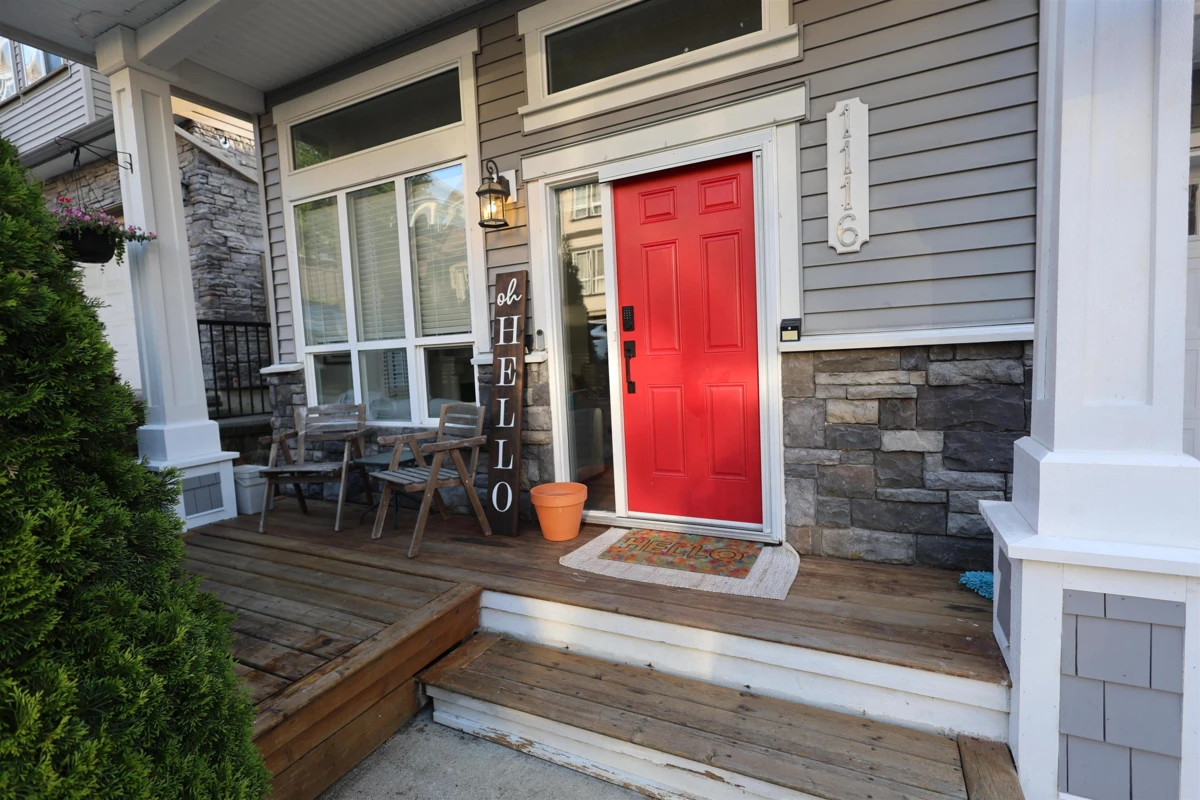 Living Room Photo of 1116 11497 236 Street, Maple Ridge, BC