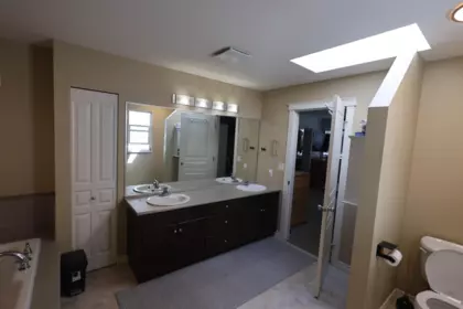 Entry Foyer Photo of 1116 11497 236 Street, Maple Ridge, BC