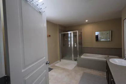 Mudroom Photo of 1116 11497 236 Street, Maple Ridge, BC