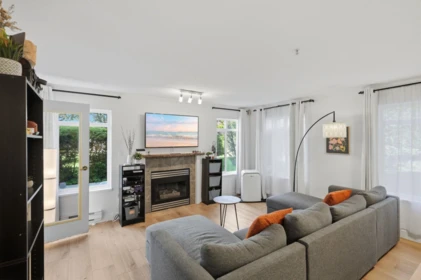 Primary Bedroom Photo of 117 32085 George Ferguson Way, Abbotsford, BC