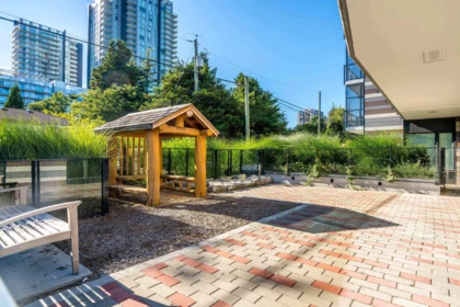Kitchen Photo of 105 477 W 59th Avenue, Vancouver, BC