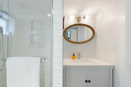 Hot Tub / Spa Photo of 112 Miner Street, New Westminster, BC