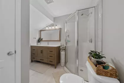 Mudroom Photo of 20 11720 Cottonwood Drive, Maple Ridge, BC