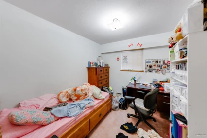 Laundry Room Photo of 2945 E Graveley Street, Vancouver, BC