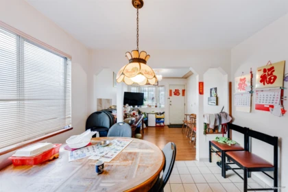 Primary Bedroom Photo of 2945 E Graveley Street, Vancouver, BC