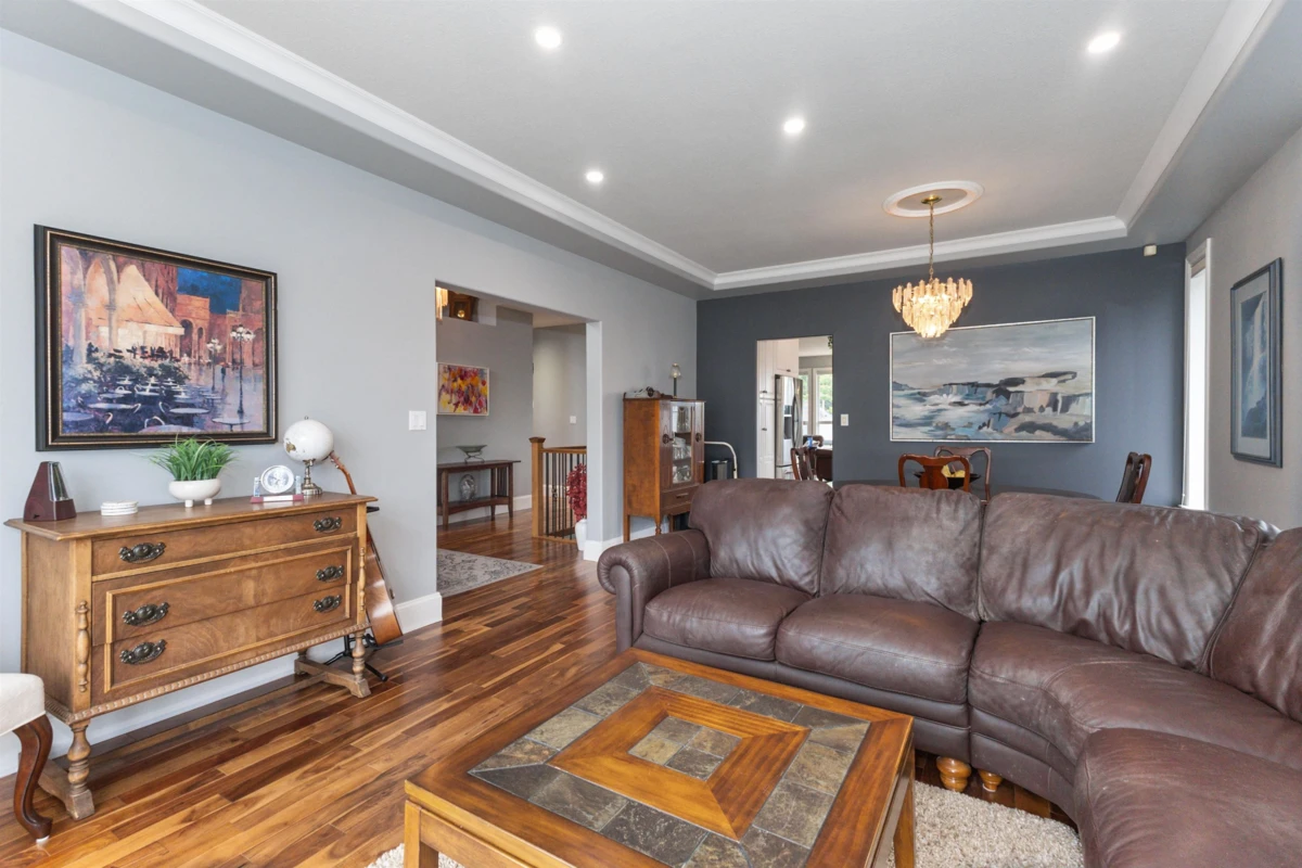Dining Area Photo of 3855 Latimer Street, Abbotsford, BC