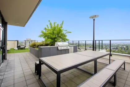 Hot Tub / Spa Photo of 3956 Dumfries Street, Vancouver, BC