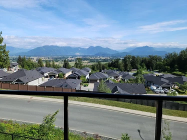 8220 Nixon Road, Chilliwack, BC, Chilliwack — Single Family Residence for sale