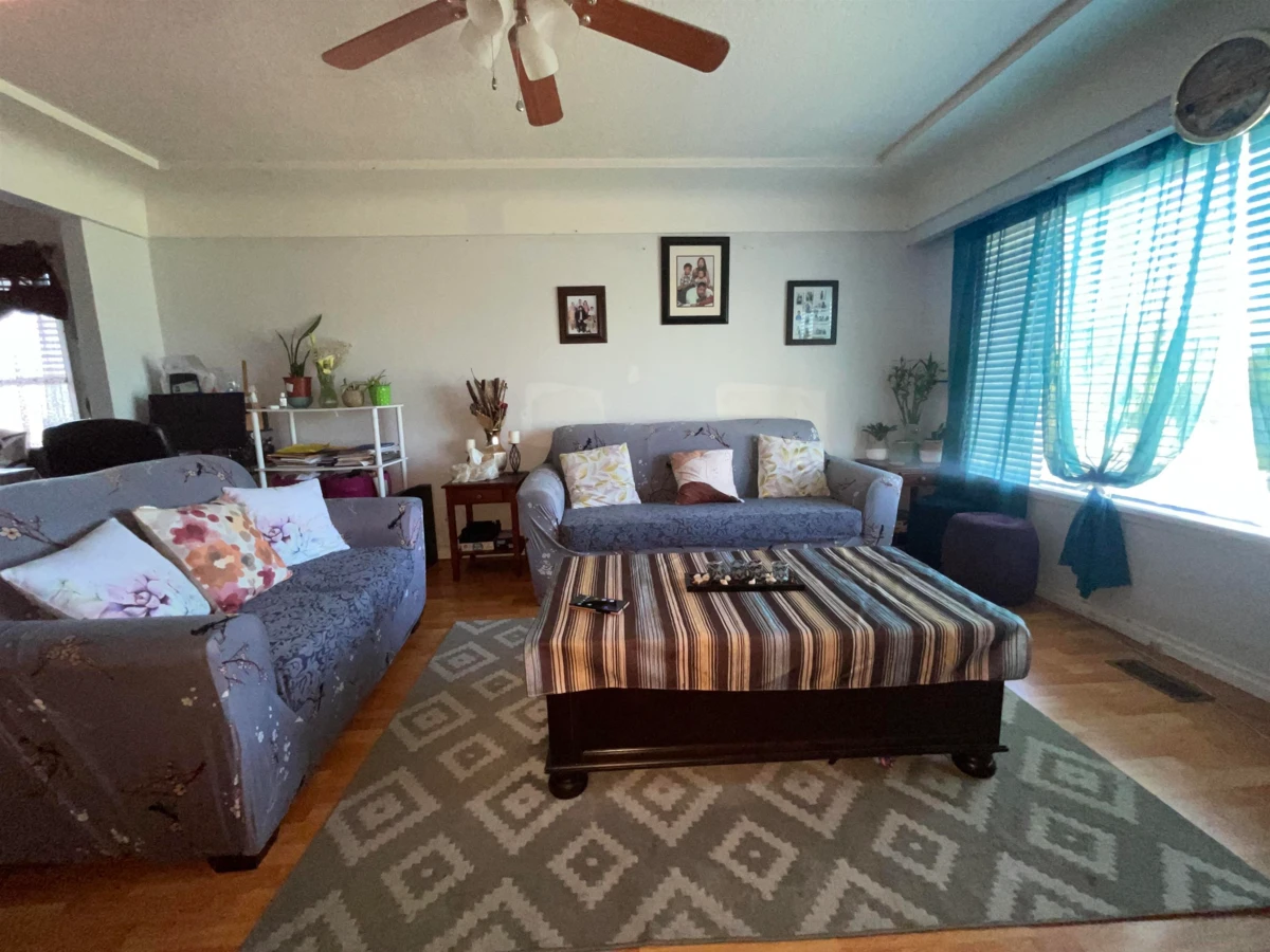 Family Room Photo of 318 Hampton Street, New Westminster, BC