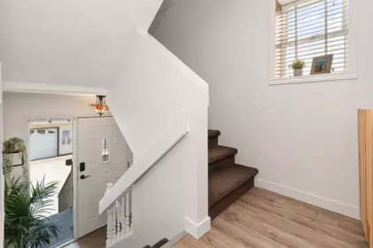 Mudroom Photo of 42 45740 Thomas Road, Chilliwack, BC