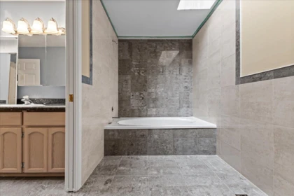 Powder Room Photo of 34175 Old Yale Road, Abbotsford, BC