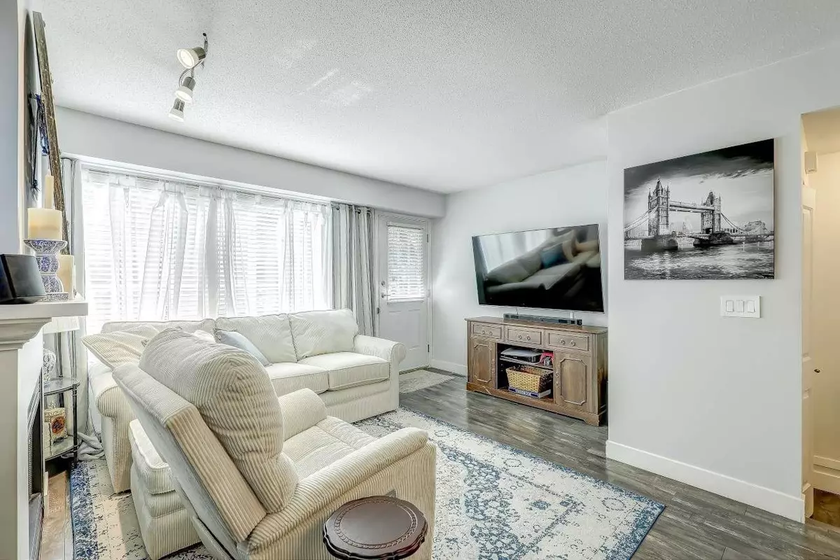 Living Room Photo of 57 8775 161 Street, Surrey, BC