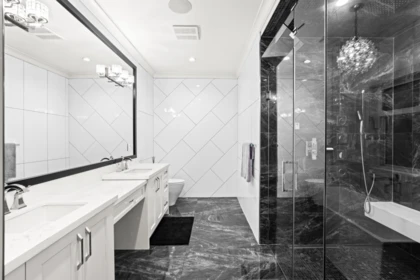 Hallway Photo of 19031 60b Avenue, Surrey, BC