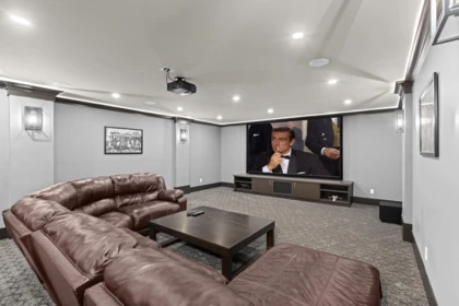 Hot Tub / Spa Photo of 19031 60b Avenue, Surrey, BC