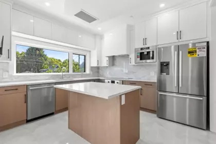 Breakfast Nook Photo of 134 E 63rd Avenue, Vancouver, BC
