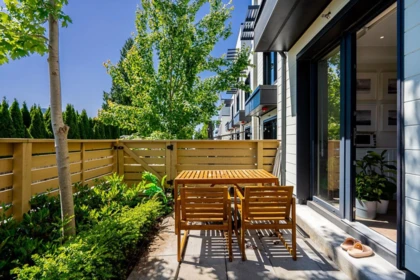 Swimming Pool Photo of 805 606 Foster Avenue, Coquitlam, BC