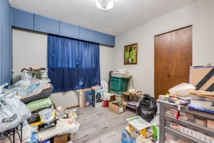 Laundry Room Photo of 32247 Granite Avenue, Abbotsford, BC