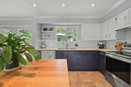 Primary Bathroom Photo of 5846 179a Street, Surrey, BC