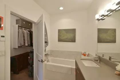 Mudroom Photo of 302 5780 Marine Way, Sechelt, BC