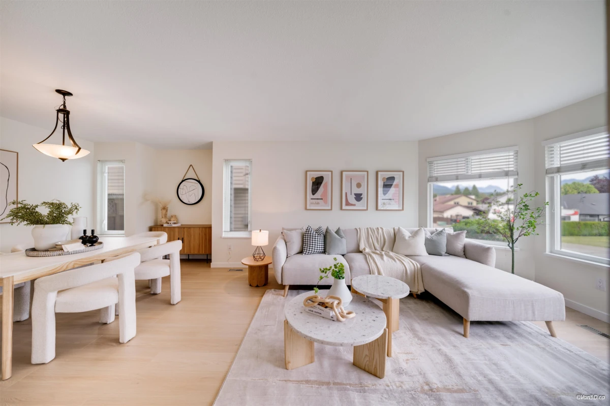 Living Room Photo of 12149 Cherrywood Drive, Maple Ridge, BC