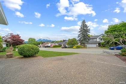 Basement Recreation Room Photo of 12149 Cherrywood Drive, Maple Ridge, BC