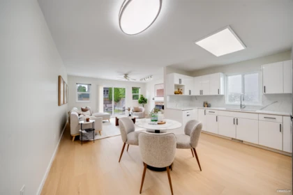 Kitchen Island Photo of 12149 Cherrywood Drive, Maple Ridge, BC