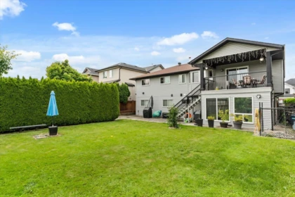 Hot Tub / Spa Photo of 34762 2nd Avenue, Abbotsford, BC