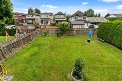 Swimming Pool Photo of 34762 2nd Avenue, Abbotsford, BC