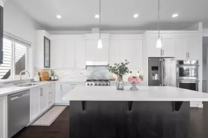 Kitchen Photo of 16411 26b Avenue, Surrey, BC