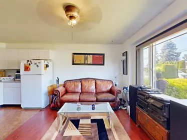 Staircase Photo of 15132 84 Avenue, Surrey, BC