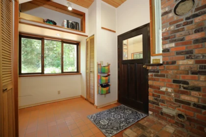 Primary Bedroom Photo of 3658 Beach Avenue, Roberts Creek, BC