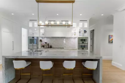 Kitchen Photo of 1341 Matthews Avenue, Vancouver, BC