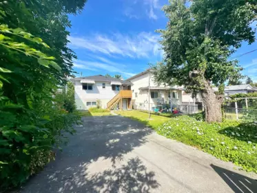 Outdoor Kitchen Photo of 3416 Monmouth Avenue, Vancouver, BC
