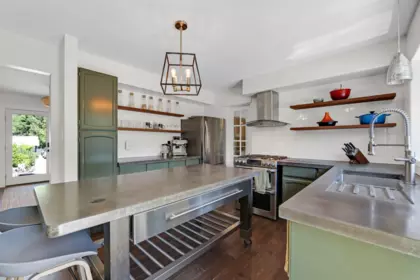 Kitchen Photo of 2539 Jura Crescent, Squamish, BC