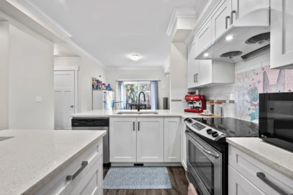 Basement Recreation Room Photo of 27 5957 152 Street, Surrey, BC