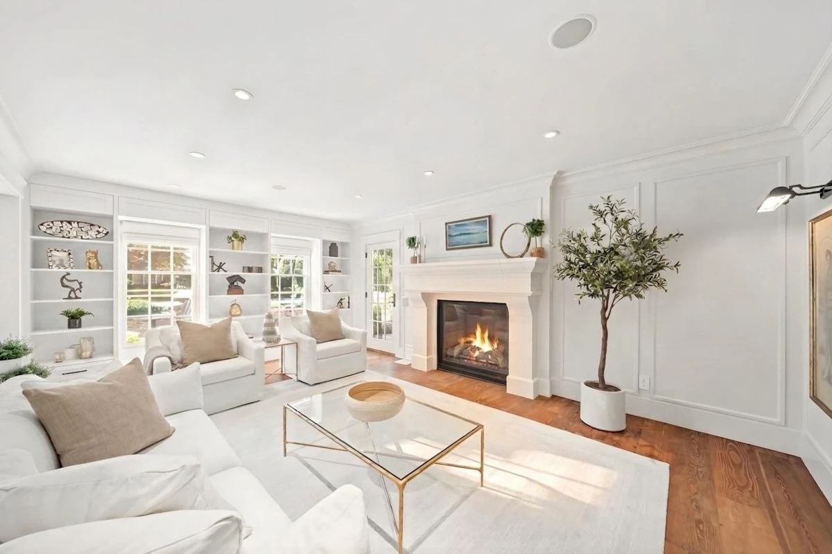 Dining Area Photo of 3240 138a Street, Surrey, BC