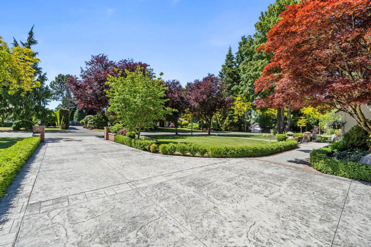 Living Room Photo of 3240 138a Street, Surrey, BC