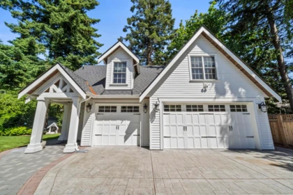 Community Amenities Photo (Clubhouse) of 3240 138a Street, Surrey, BC