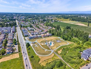 Garden / Landscaping Photo of 3126 Brakeman Street, Abbotsford, BC
