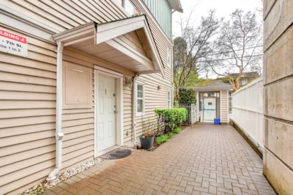 Exterior Rear Photo of 1 123 Seventh Street, New Westminster, BC