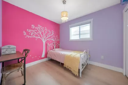 Guest Bathroom Photo of 9285 211 Street, Langley, BC